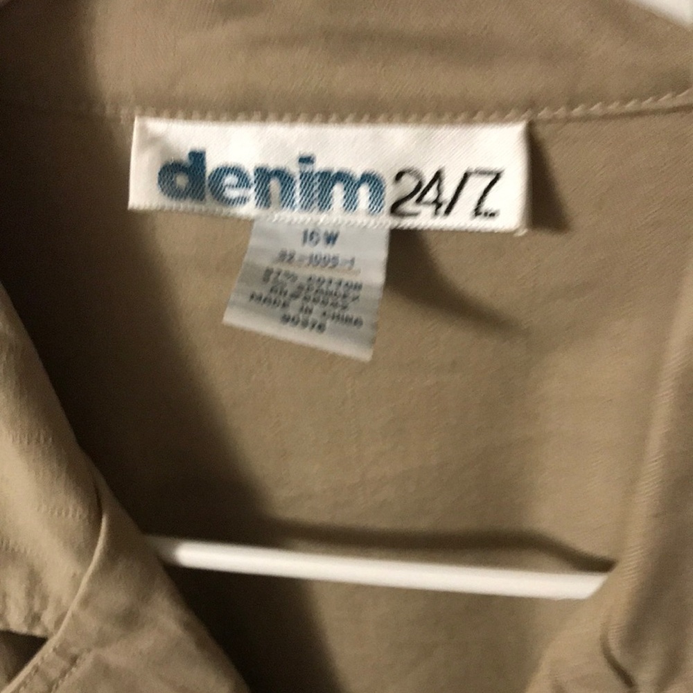 24/7 Denim lightweight denim like jacket